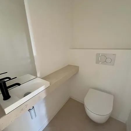 Louvre & Seine Luxury New 3br Full Ac By Melvane